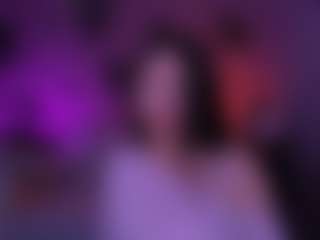 Live cam show with itscharlliee - Striptease Granny on googirlz