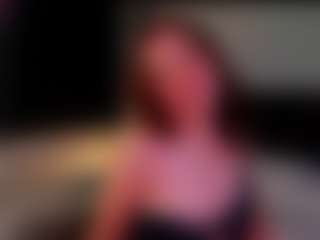Kira's Live Sex Cam Show