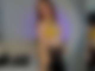 Kira's Live Sex Cam Show