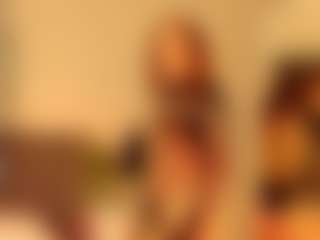 Live cam show with Kira - Granny on Milf Play
