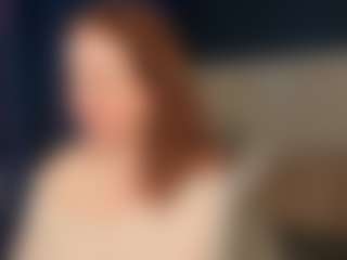 Live cam show with Kira - Granny on 1on1-livenow