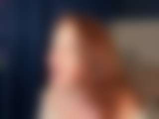 Live cam show with Kira - Granny on pussylord.com