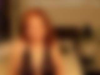 Live cam show with Kira - Mature on Camsoda.co