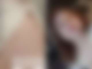Live cam show with Kira - Mature on xheatlive.com