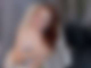 Live cam show with Kira - Middle Aged on iamadamtest123.com