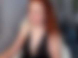 Live cam show with Kira - Joi on Streamer API