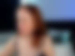 Show de cam en vivo con Kira - Mature en Camsoda
