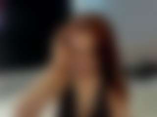 Live cam show with Kira - Striptease Granny on Camversity
