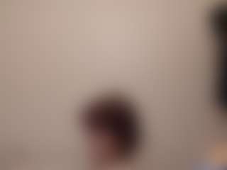 Live cam show with Mia - Flashing on Camsoda