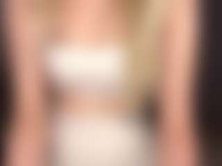 Live cam show with MadelynBallinger - Roleplay on Camsoda
