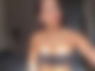 Milana's Live Sex Cam Show