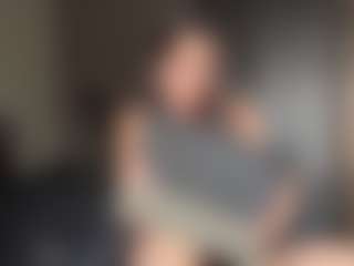 Live cam show with Milana - Average on TastyBlacksLive