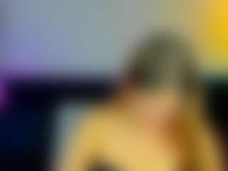 Live cam show with Shakira - New Bedroom on Camsoda Late Night