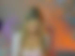 Live cam show with Shakira - Deepthroat on Fling VIP Chat