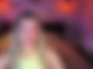 Shakira's Live Sex Cam Show
