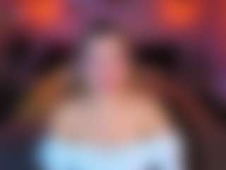 Live cam show with Shakira - Camel Toe on liverealitysex.com