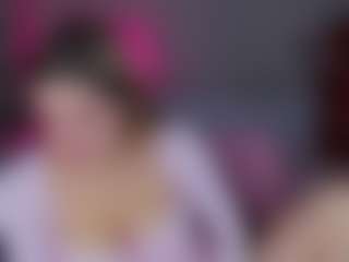 Live cam show with Shakira - Camel Toe on CamwithHer