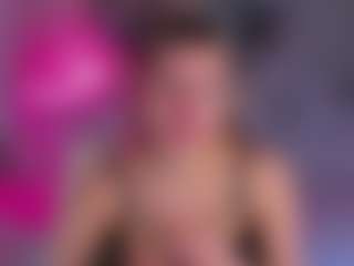 Live cam show with Shakira - Camel Toe on Cam Slut