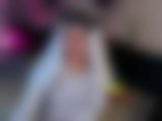 Shakira's Live Sex Cam Show