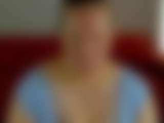 Live cam show with Sophia - Body Massage on Milfs Live