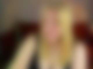 Live cam show with Sophia - Upskirt on dasdasdadada.com