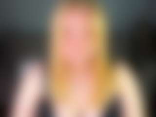 Live cam show with Sophia - Ass Clapping on SpunkLive