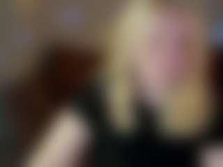 Live cam show with Sophia - Ass Clapping on SpankPalCams