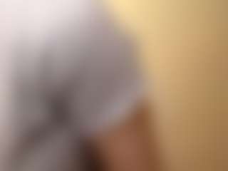 Live cam show with VivianHerdon - Public Toys on Dare Cams