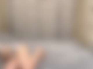 Live cam show with VivianHerdon - Hairy Pussy Brown Hair on Milfs Live