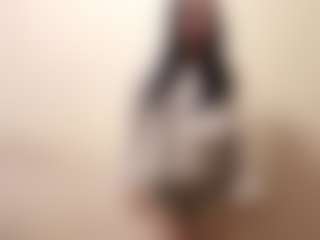 Live cam show with VivianHerdon - Brown Hair on Camsoda