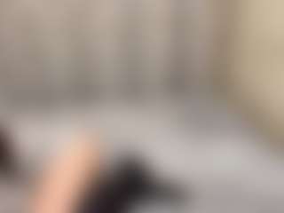 Live cam show with VivianHerdon - Facial on SinfulBabes