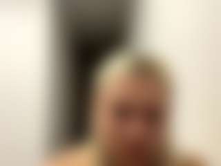 ZenaidaPippert's Live Sex Cam Show