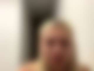 ZenaidaPippert's Live Sex Cam Show