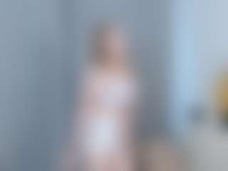 Live cam show with Qiyana - Natural on fuck-show.com