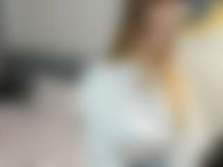 Live cam show with Qiyana - Blonde Hair College on fuck-show.com