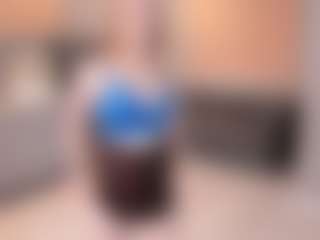 Qiyana's Live Sex Cam Show