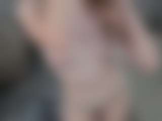 Qiyana's Live Sex Cam Show