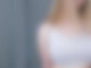 Qiyana's Live Sex Cam Show