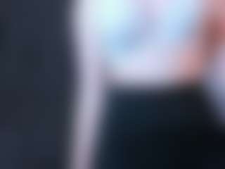Live cam show with Qiyana - Body Massage on Milfs Live