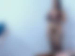 Live cam show with CamilaDante - New Blowjob on Fit Hotties