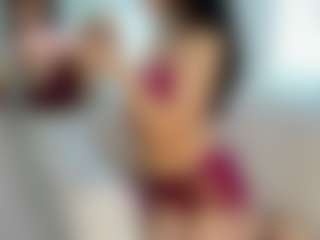 Live cam show with DulceeCielo - New Young Adult on hrnylive.com