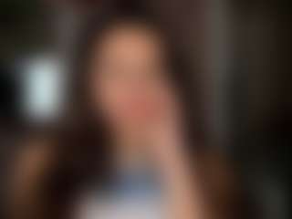 Live cam show with GiseleKraemer - Ass Clapping on Soda Cam