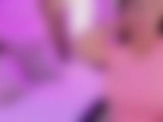 Live cam show with juliabonnie - Gamer Mature on milfzrlive.com
