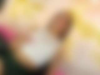 Live cam show with KendallSexxy - White on Camsoda | colombia