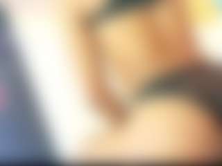Live cam show with KendallSexxy - Brown Eyes on Gym Cam Girls