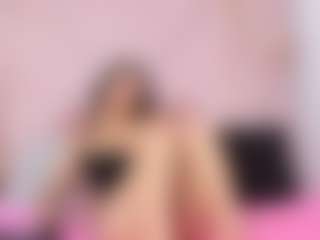 MiaDivineH's Live Sex Cam Show