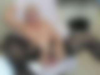 MilfAmelia's Live Sex Cam Show