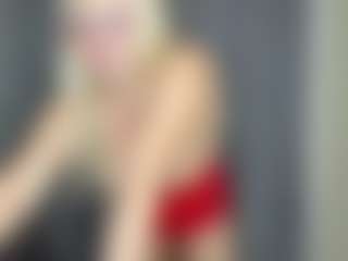 Live cam show with MilfAmelia - Blonde Hair on Camsoda