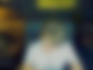 Live cam show with AlexaAmour - Gray Eyes on madthumbs