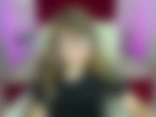 Live cam show with AlexaAmour - Gray Eyes on Dolls Live